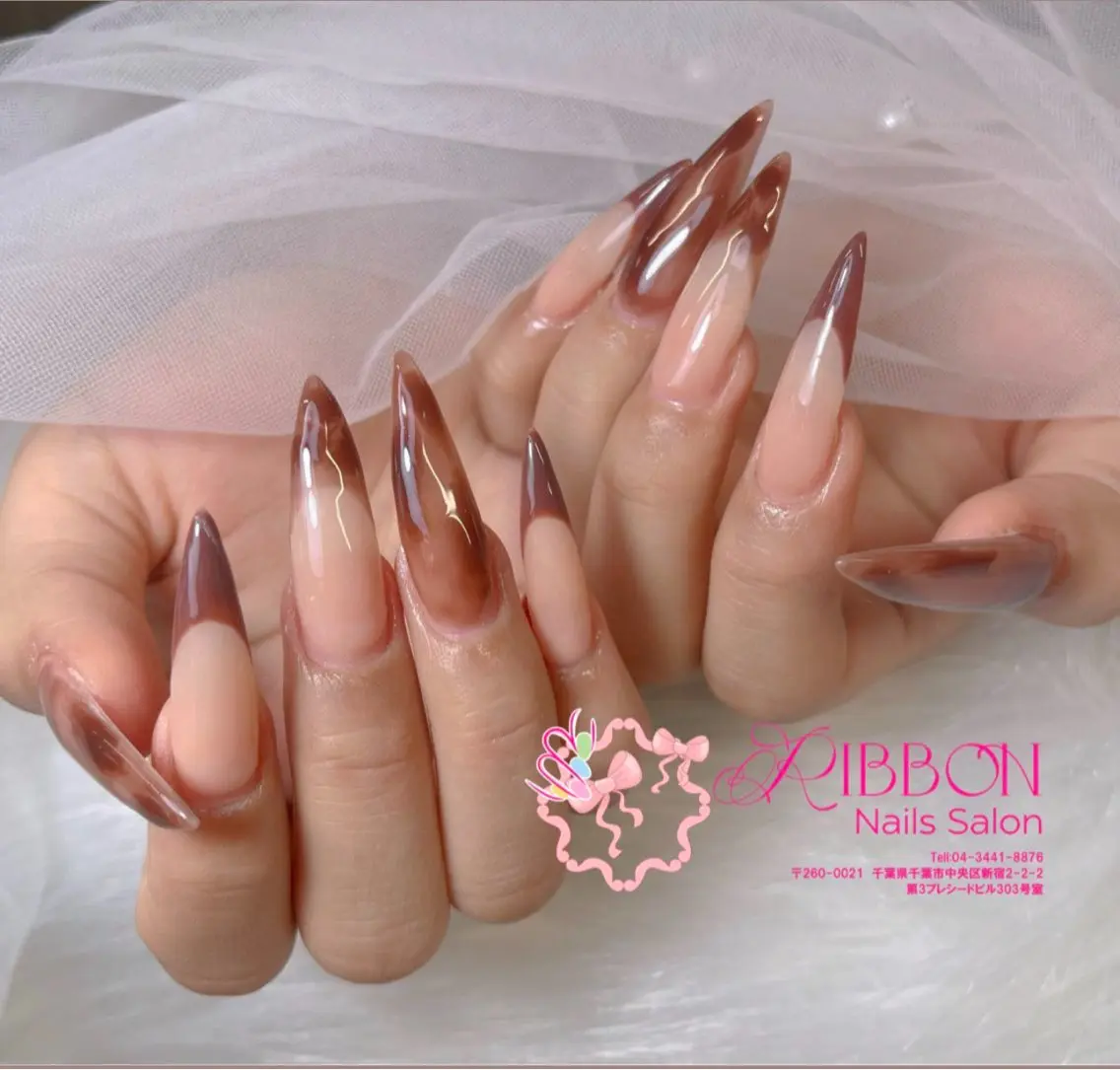 ネイル フレンチネイル ジェルネイル マグネットネイル 持ち込み ニュアンスネイル ハンドネイル Nami nailのネイルデザイン