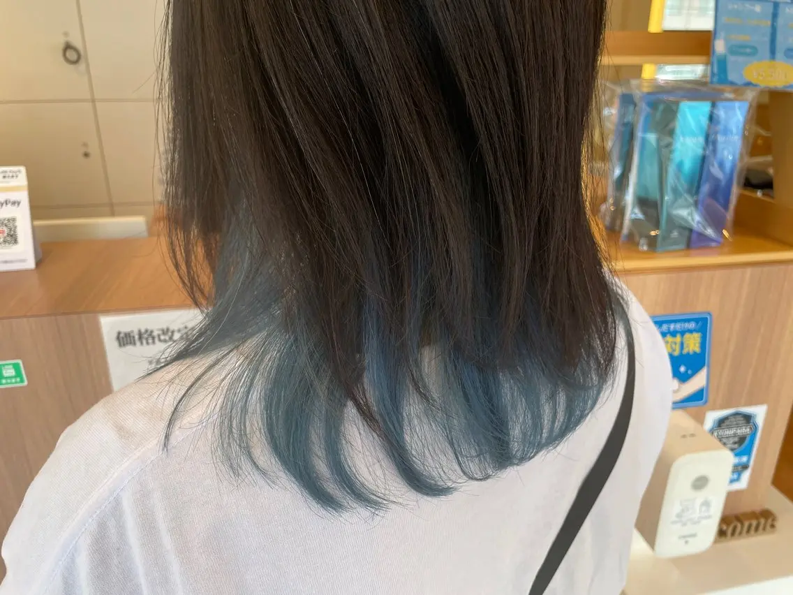 ミディアム カラー アッシュ 透明感カラー イルミナカラー カット ヘアカラー ボブ/透明感カラー 🤍永田真穂のヘアスタイル