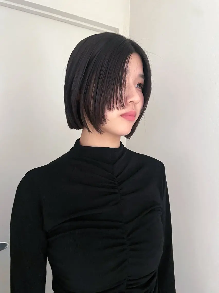 ショート ボブ レイヤーカット haku 芽実のヘアスタイル