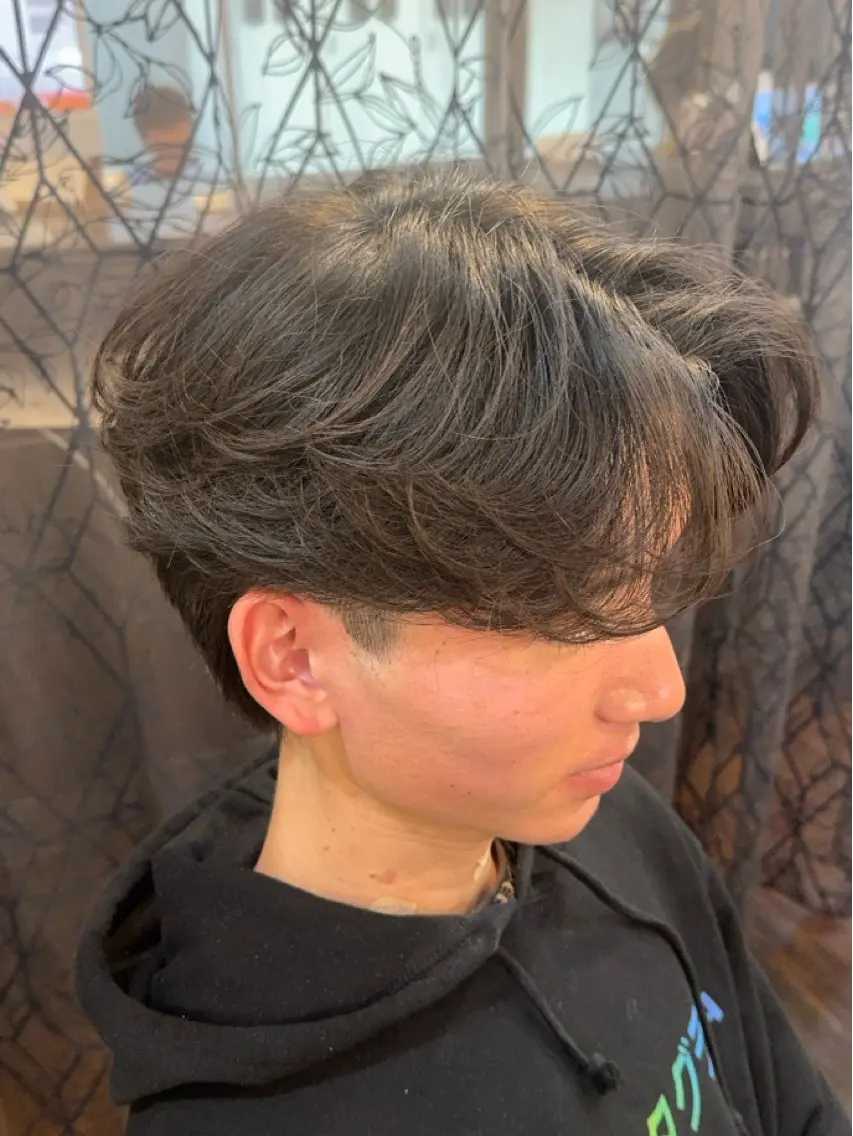 ミディアム メンズ カット 縮毛矯正 ヘッドスパ men'sモテ 髪🫧ｼｵﾝのヘアスタイル