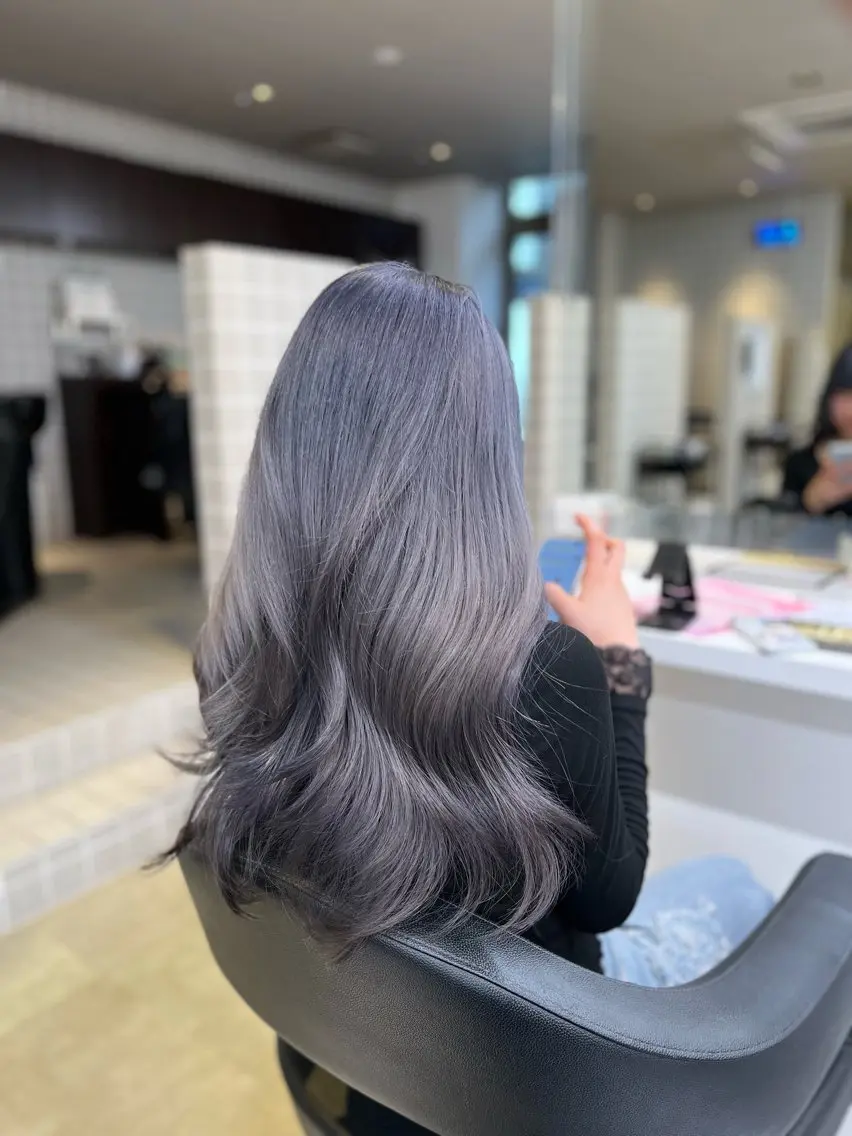 ロング カラー ヘアアレンジ カット ヘアカラー トリートメント ヘッドスパ ヘアセット 💍透明感×韓流ハイ トーン💍RYUTAのヘアスタイル