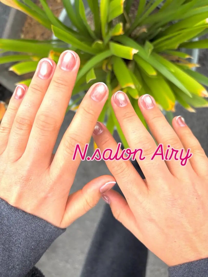 ネイル フレンチネイル ジェルネイル マグネットネイル マグネットフレンチ ショートネイル ハンドネイル NailSalon ★Airy-エアリ-のネイルデザイン