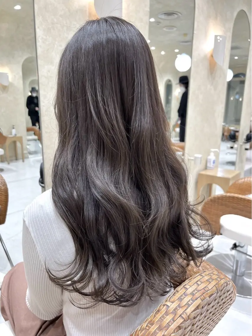 ロング カラー 竹内 亜由夢のヘアスタイル
