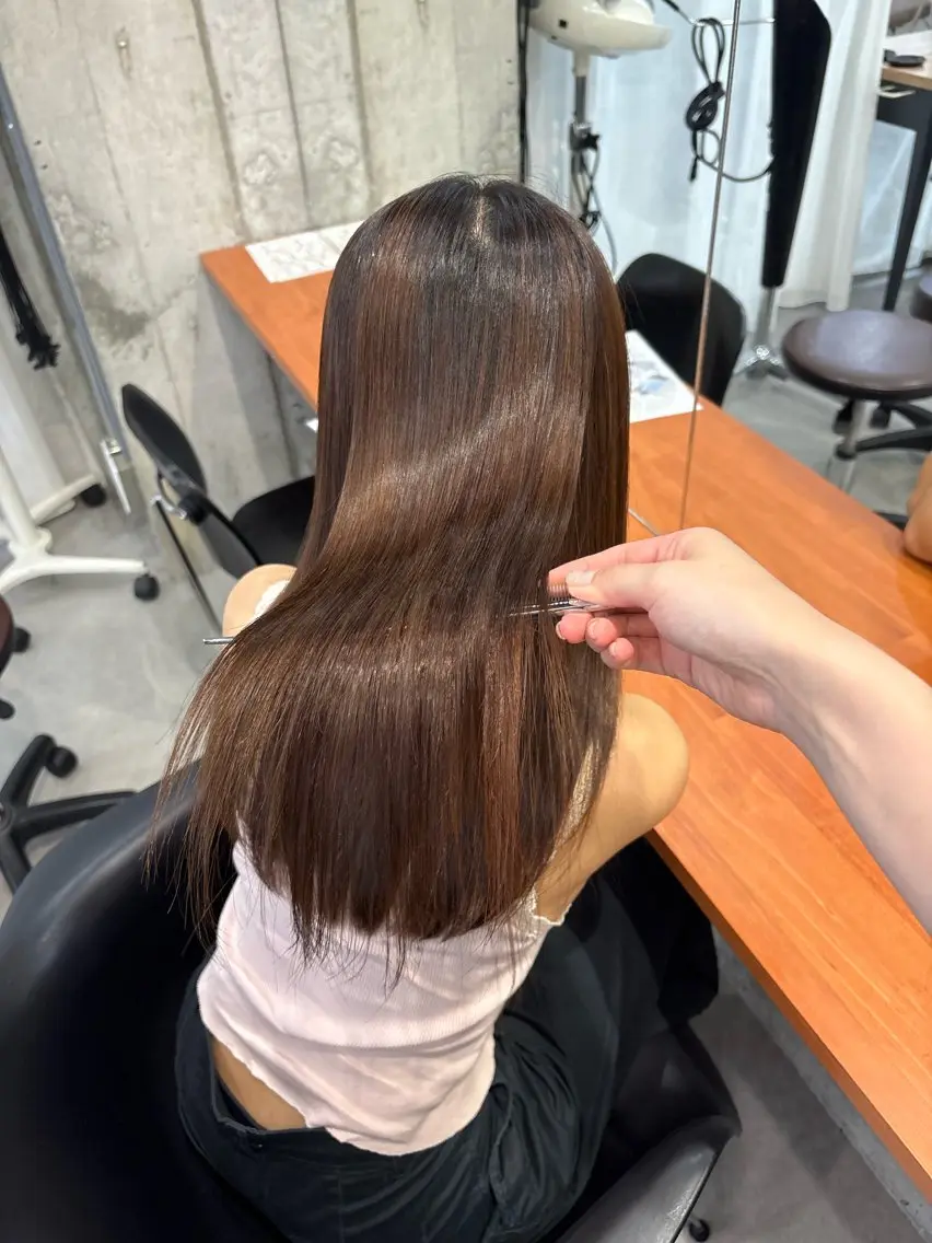 セミロング トリートメント 髪質改善／縮毛矯正 関根青葉のヘアスタイル