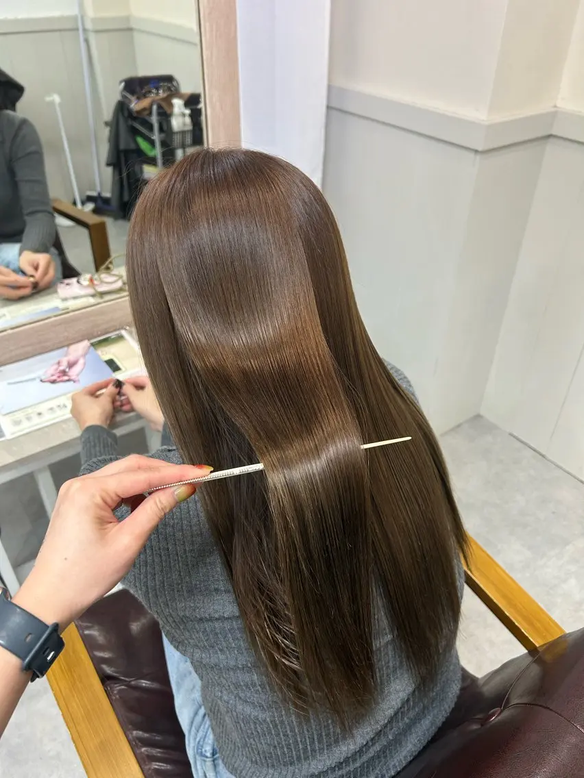 ロング カラー ベージュカラー ブリーチ 透明感カラー ブリーチなしカラー オリーブベージュ ヘアカラー haru 透明感カラー🫧のヘアスタイル