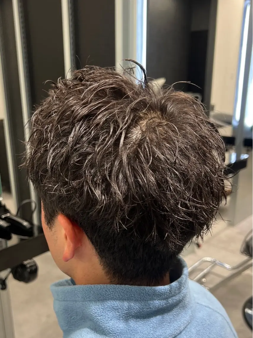 ショート パーマ スパイキーショート 長谷野真吾のヘアスタイル
