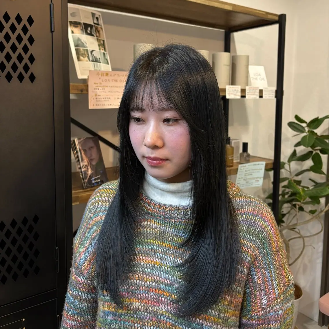 ロング 顔周りカット 髪質改善 レイヤーカット トリートメント カット ヘアカラー トリートメント 3tuba Asumiのヘアスタイル