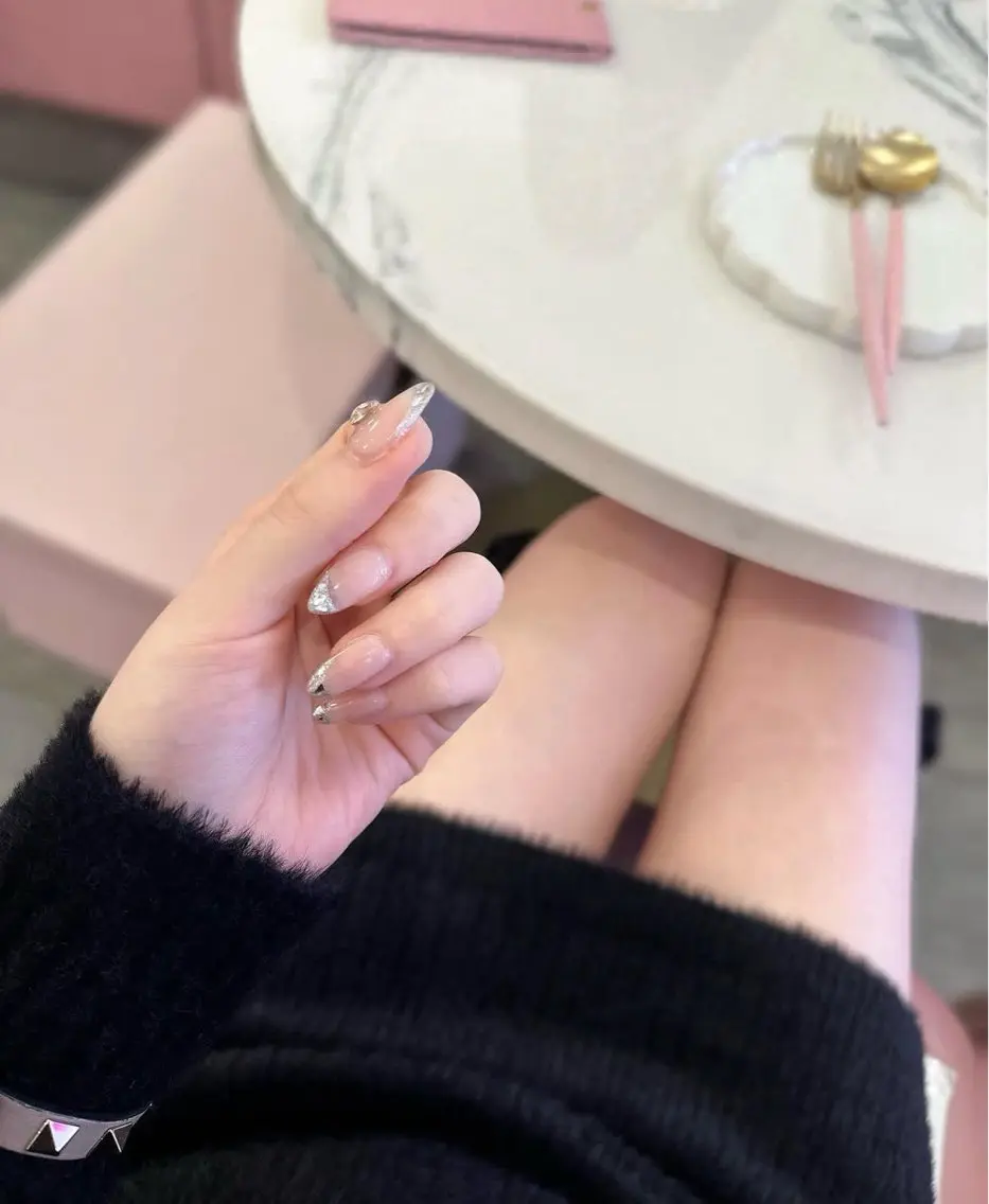 アートメニュー(グラデーション/フレンチ) 5,000の写真