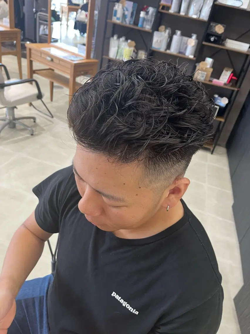 ショート パーマ メンズ特化✨パーマス タイル大得意安田海斗のヘアスタイル