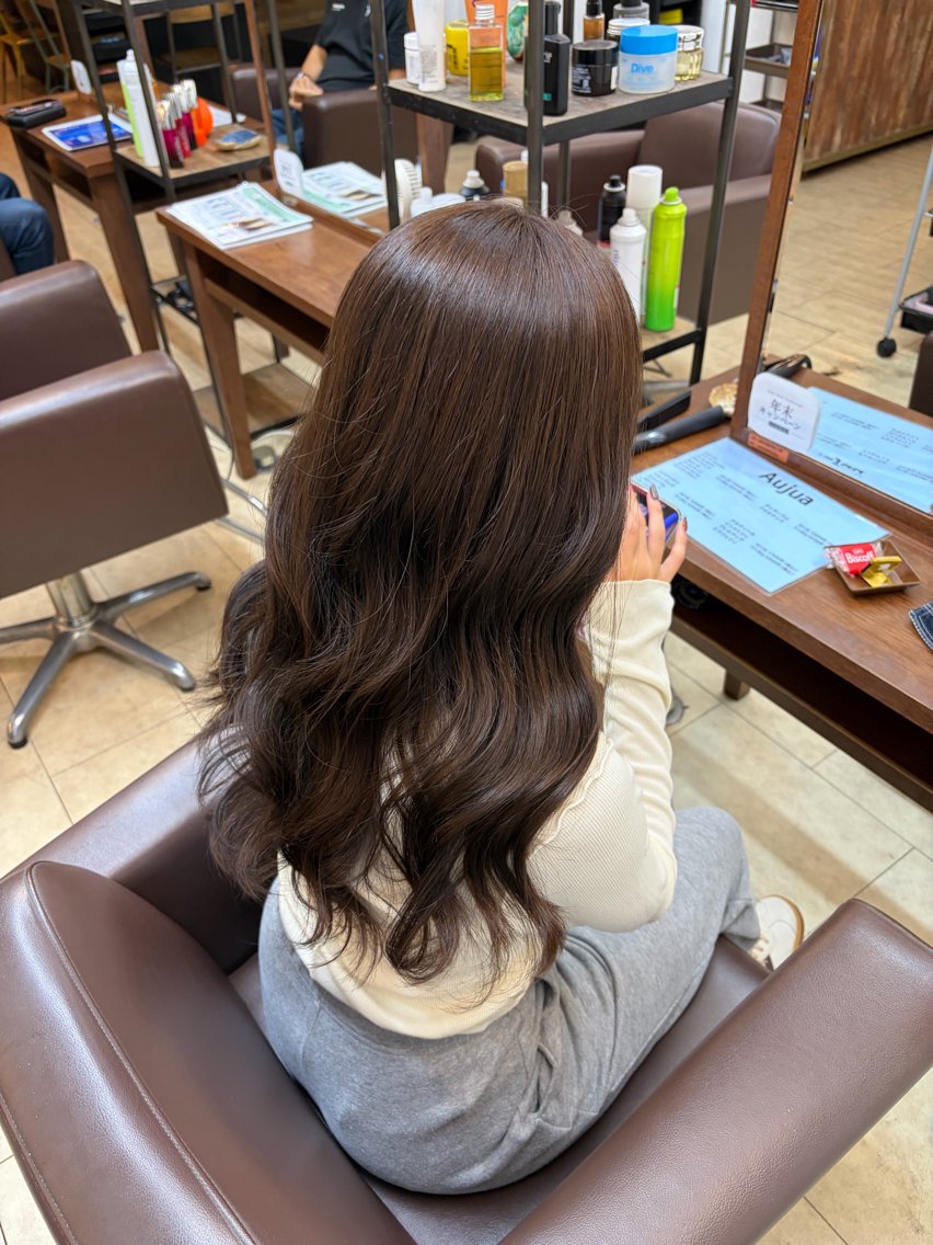 ロング カラー ヘアカラー 上西 花奏の眉毛・アイブロウイメージ