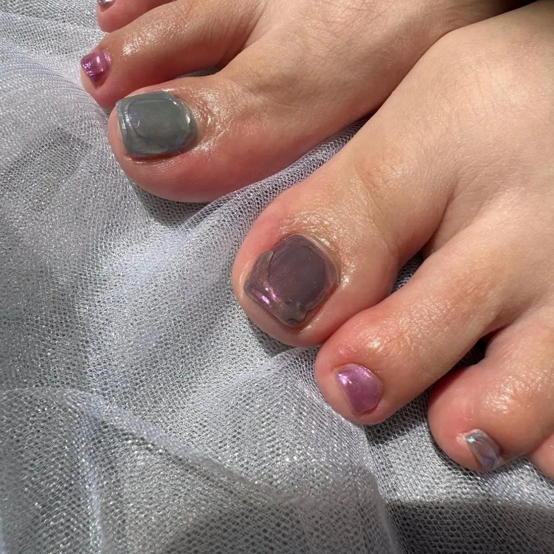 ネイル オーロラネイル クリアネイル フットネイル 氷ネイル・うるうるネイル 韓国ネイル 🪞KAPE NAIL 🪞のネイルデザイン