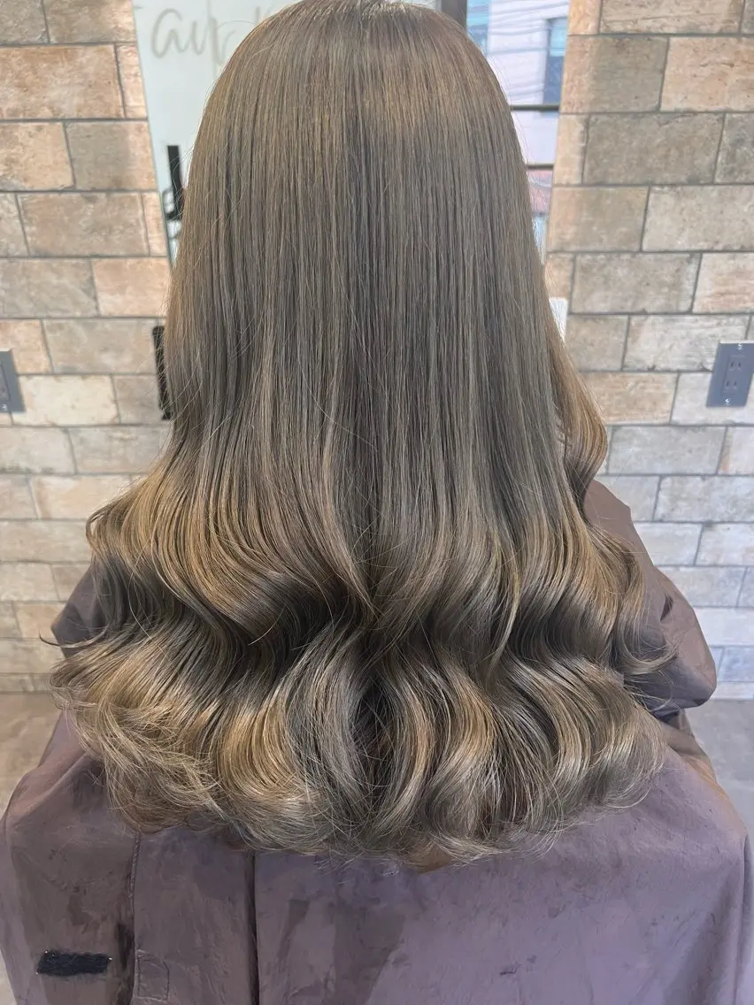 ロング ヘアカラー トリートメント Fan.ray店長 🌈 HIBIKIのヘアスタイル