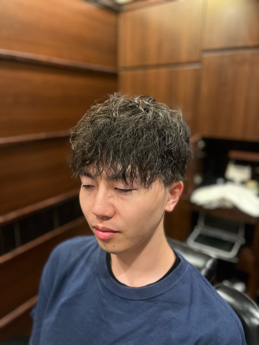 パーマ メンズ ヒロ銀座川崎 志田健介のヘアスタイル