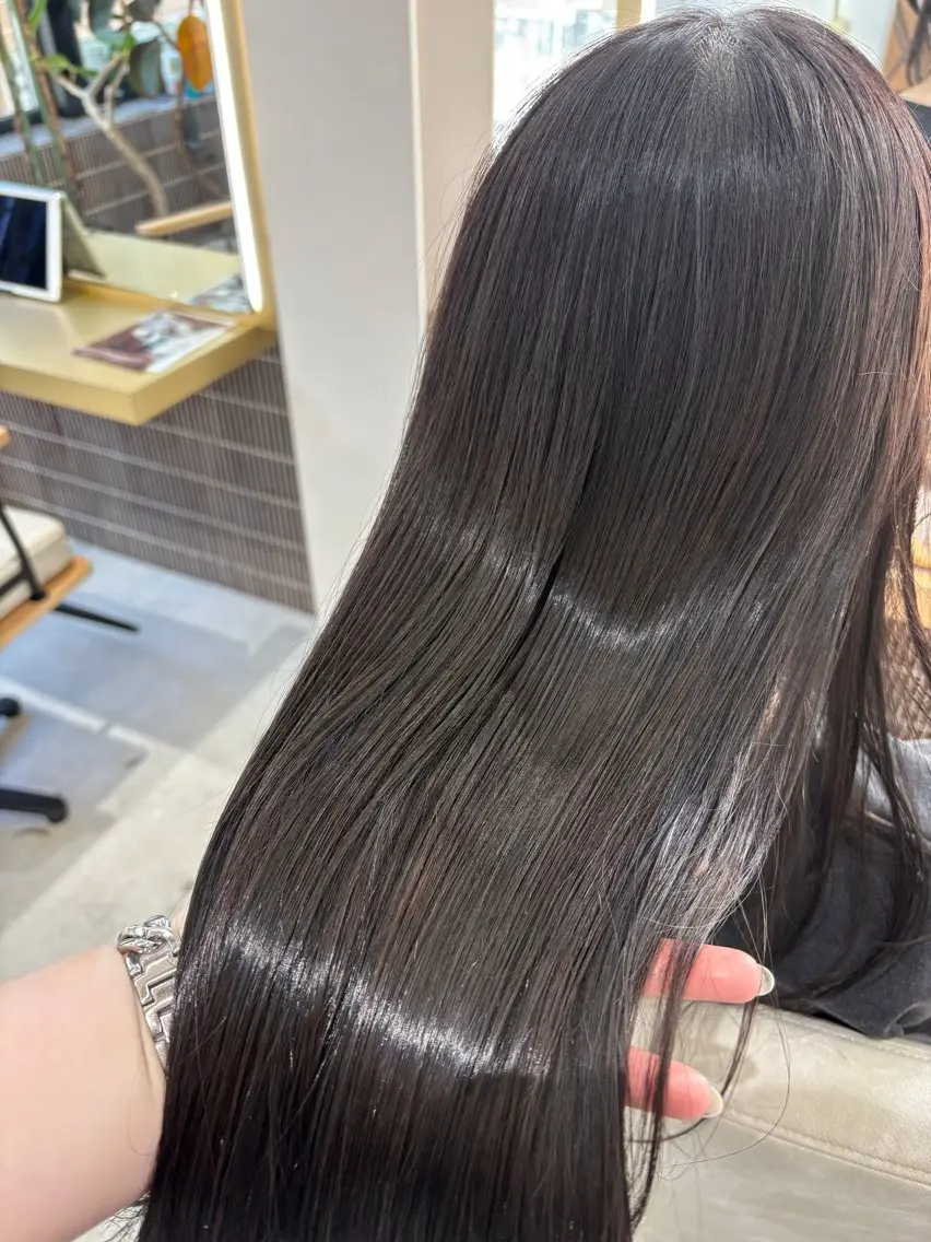 ロング カラー ヘアカラー ‎🤍MIU‎🤍 レイヤーカット‎🤍のヘアスタイル