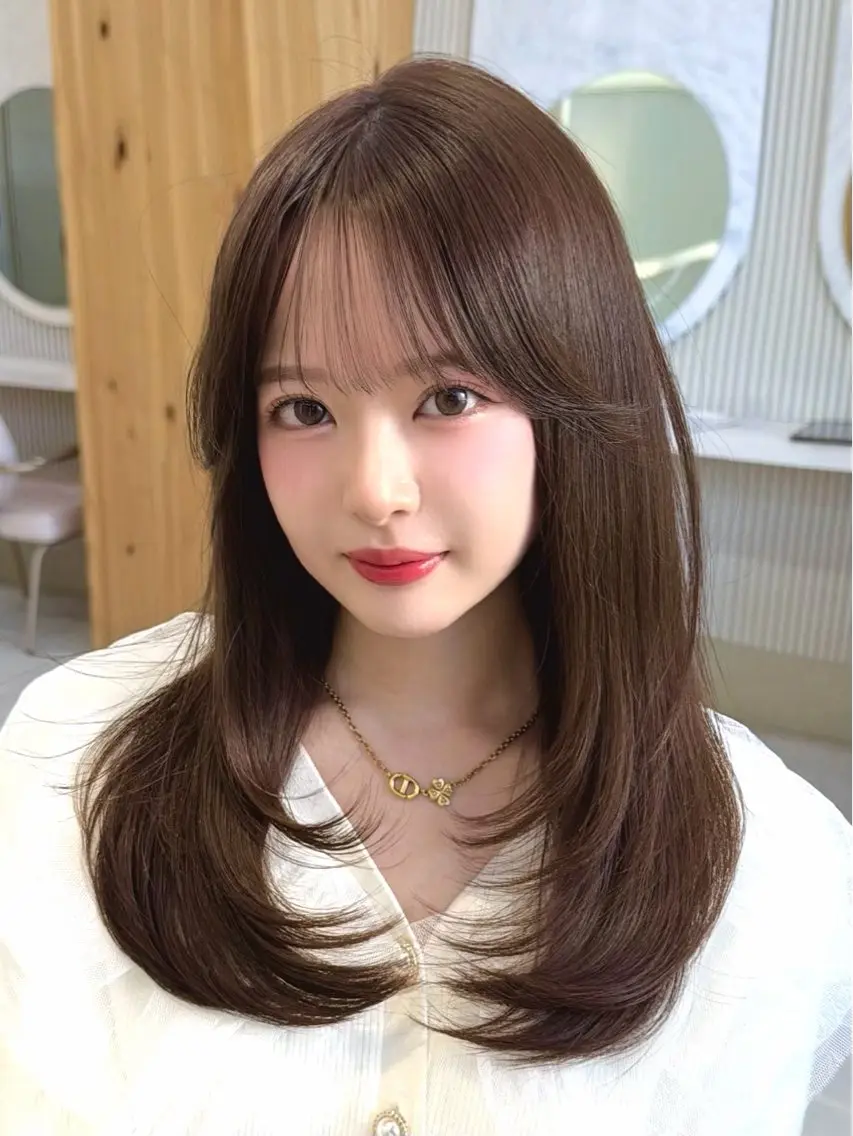 セミロング カット ヘアカラー トリートメント 顔周り/レイヤー/ 前髪/TAKUのヘアスタイル