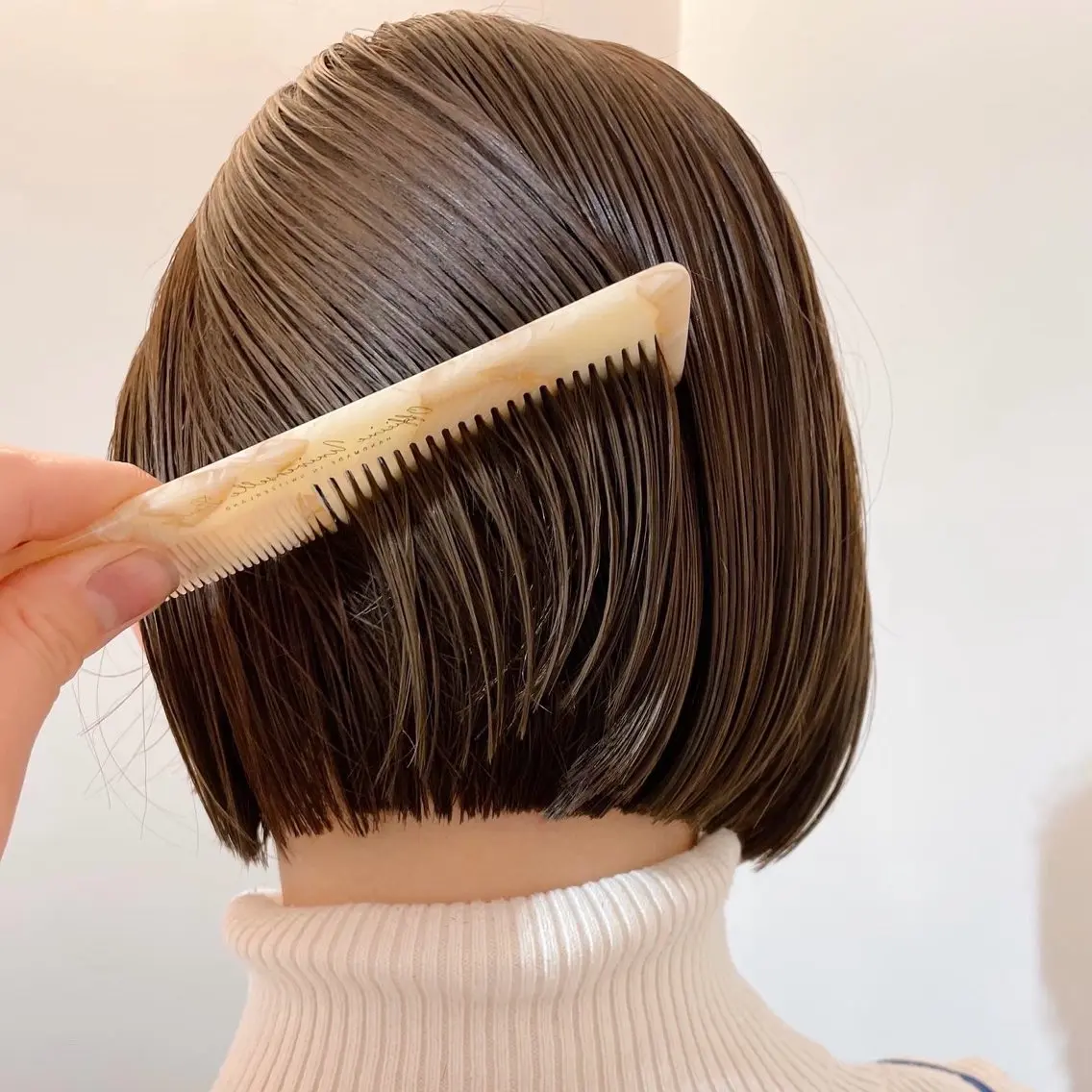 ショート 🧚🏻透明感カラー 🫧フウワのヘアスタイル
