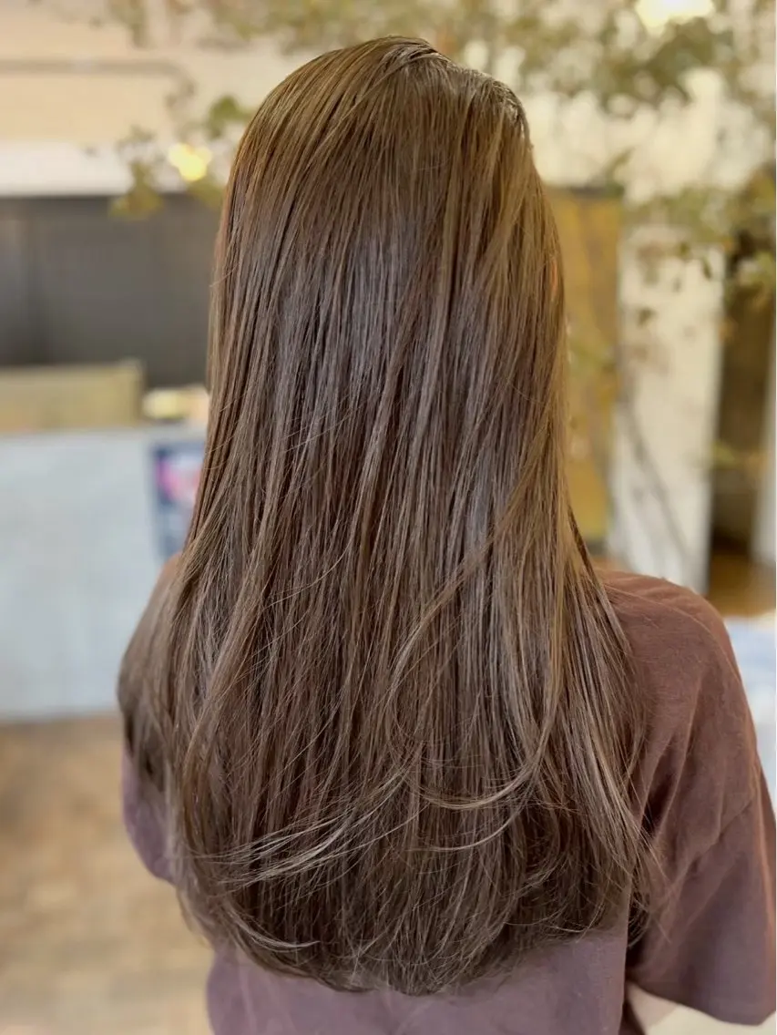 ロング カラー 杉村 南海のヘアスタイル