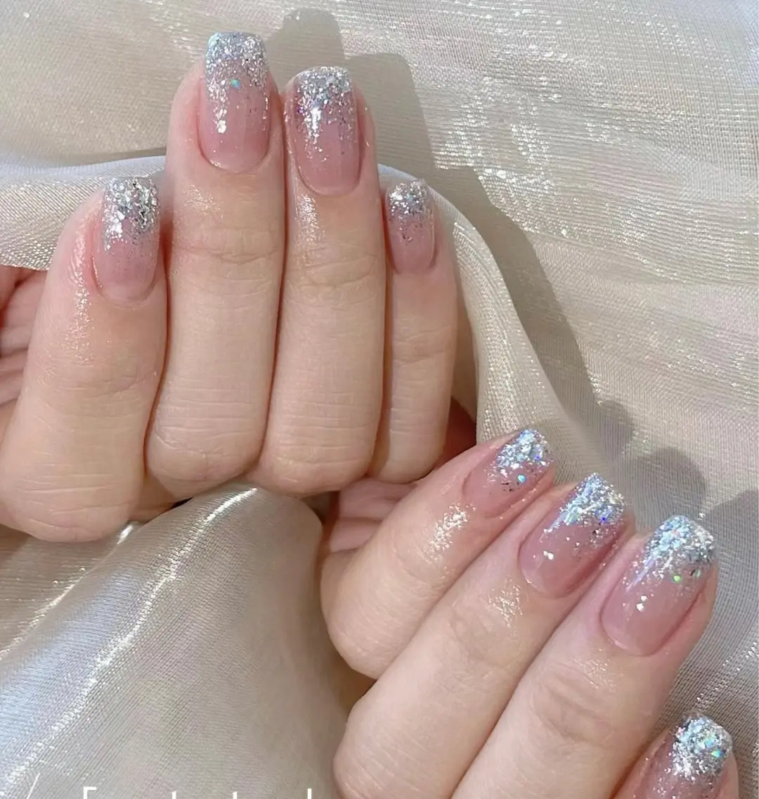 💞ラメグラデ（新規オフ無料）の写真