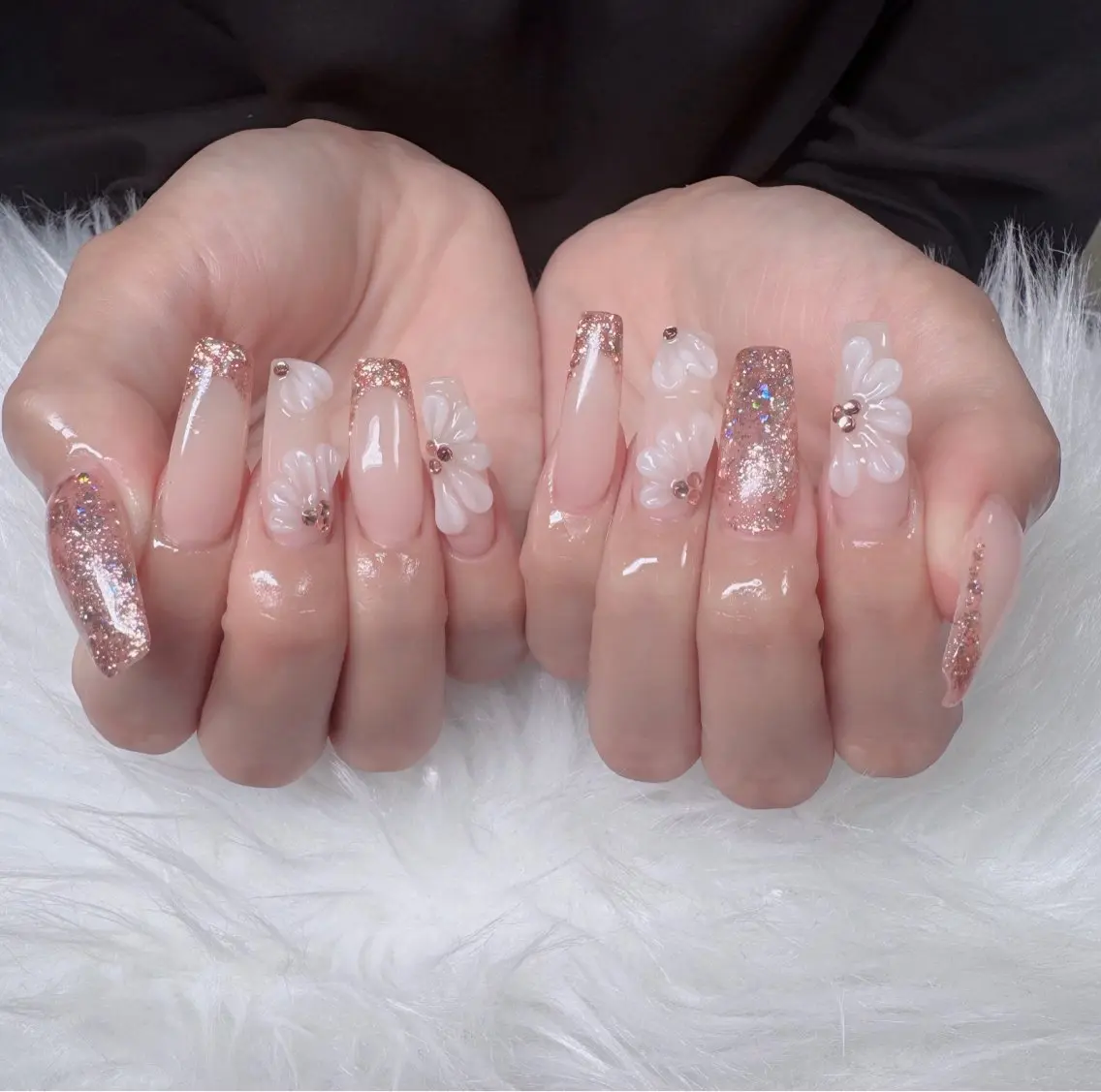 ネイル フレンチネイル ジェルネイル ハロウィン キラキラネイル 韓国ネイル ハンドネイル H.baby Nail Salonのネイルデザイン