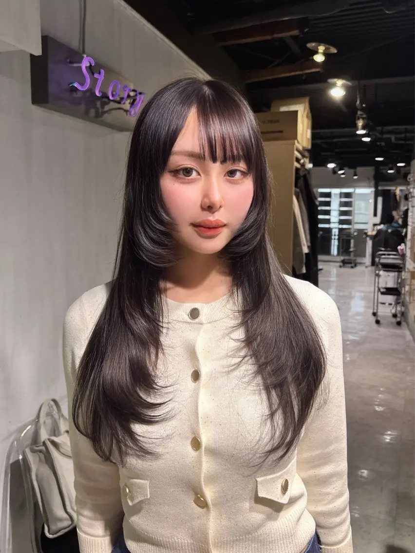 ロング 韓国風カラー 姫カット 韓国風ヘア レイヤーカット ワンホンレイヤー MEI🎀レイヤー 🎀韓国styleのヘアスタイル