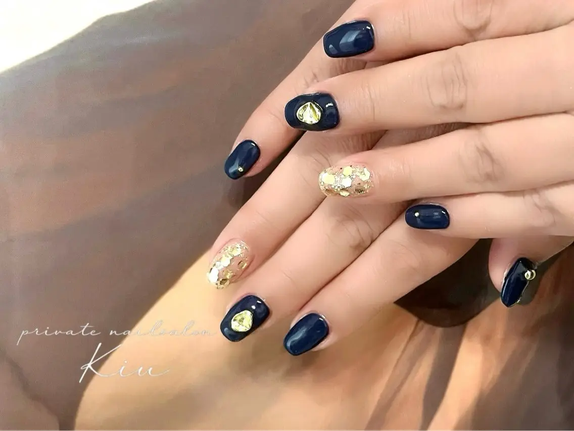 ネイル ジェルネイル ミラーネイル ニュアンスネイル オフィスネイル ショートネイル kiu nailsalonのネイルデザイン
