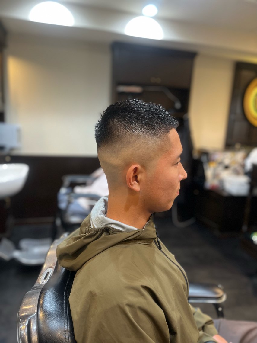 メンズ ヒロ銀座川崎 志田健介のヘアスタイル