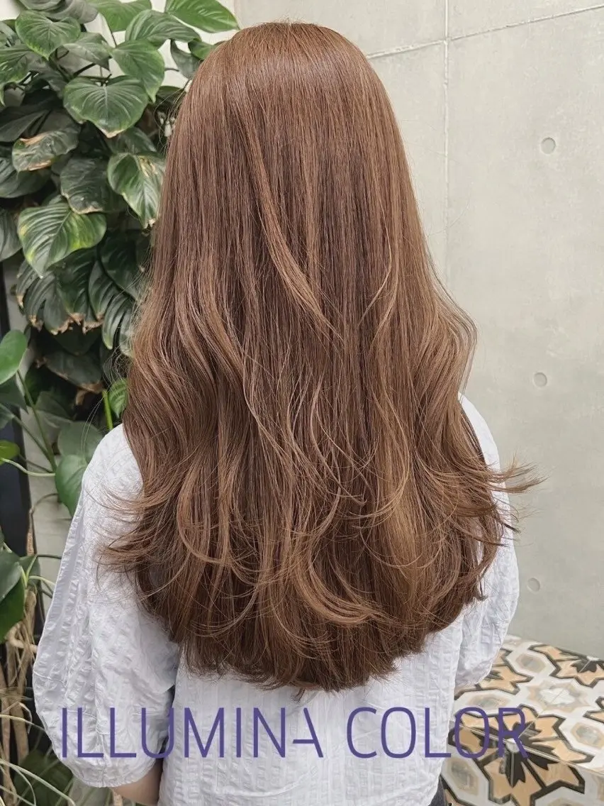 ロング カラー 韓国レイヤーカット 透明感カラー冨田那樹のヘアスタイル