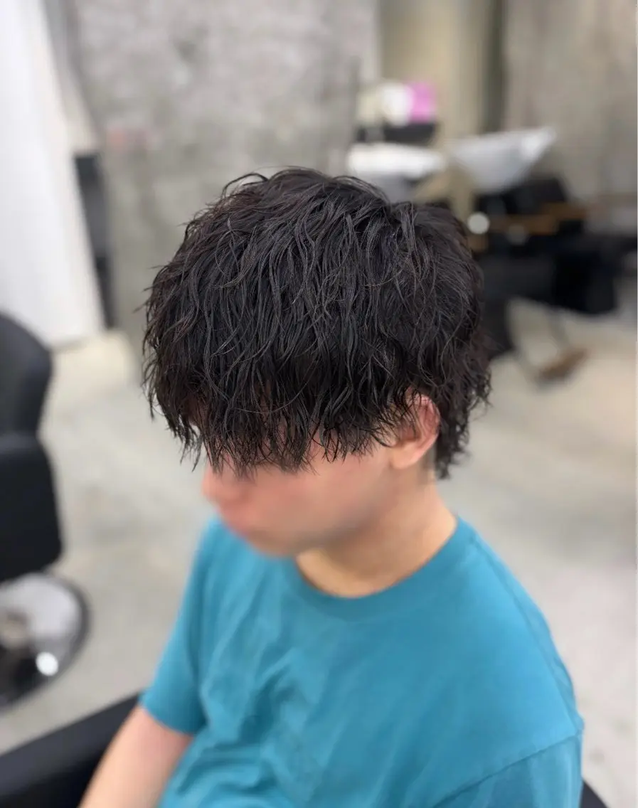 パーマ メンズ カット パーマ 山田 瑛司の眉毛・アイブロウイメージ