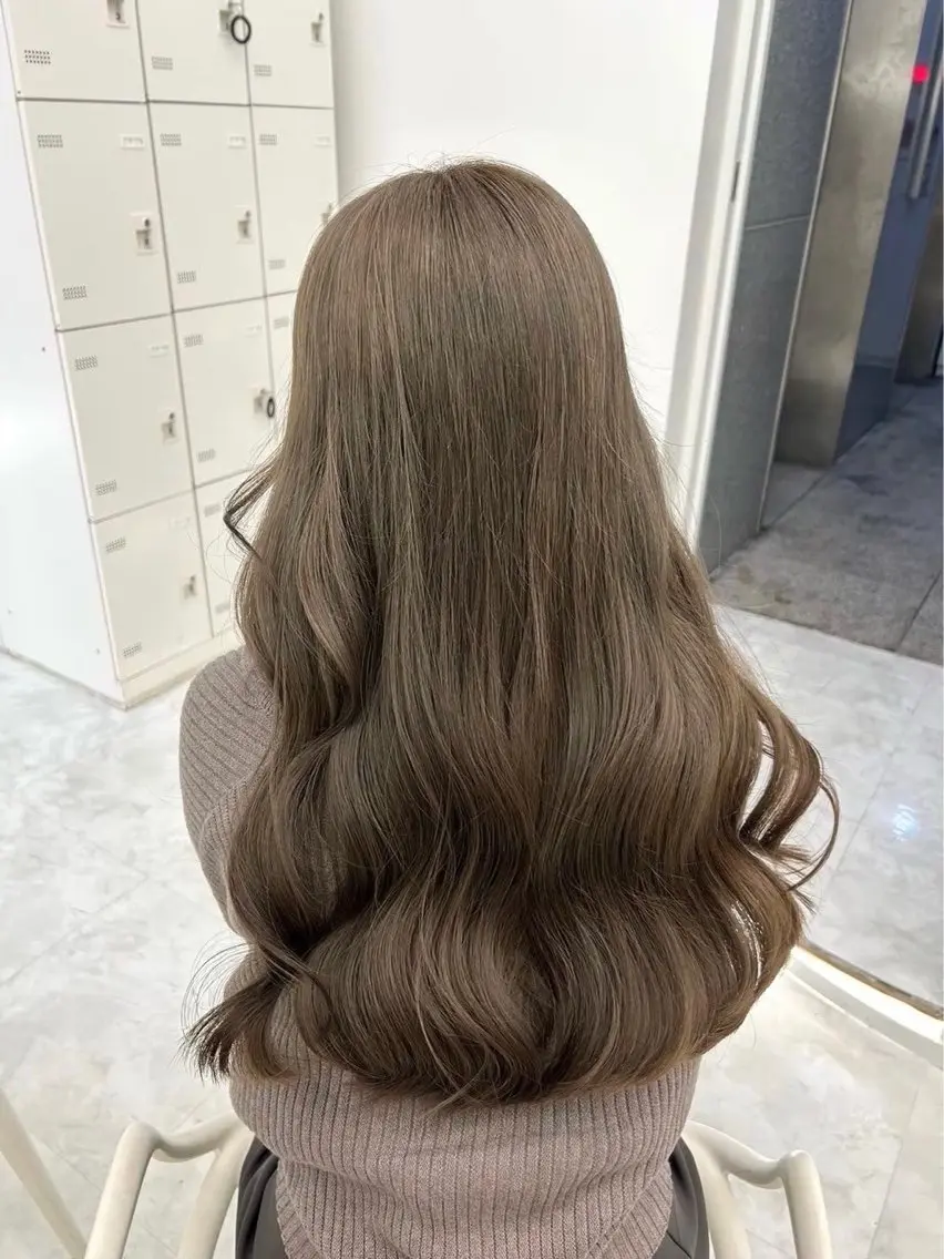 ロング カラー ♡ハイトーンブリーチ カラーyuuna♡のヘアスタイル