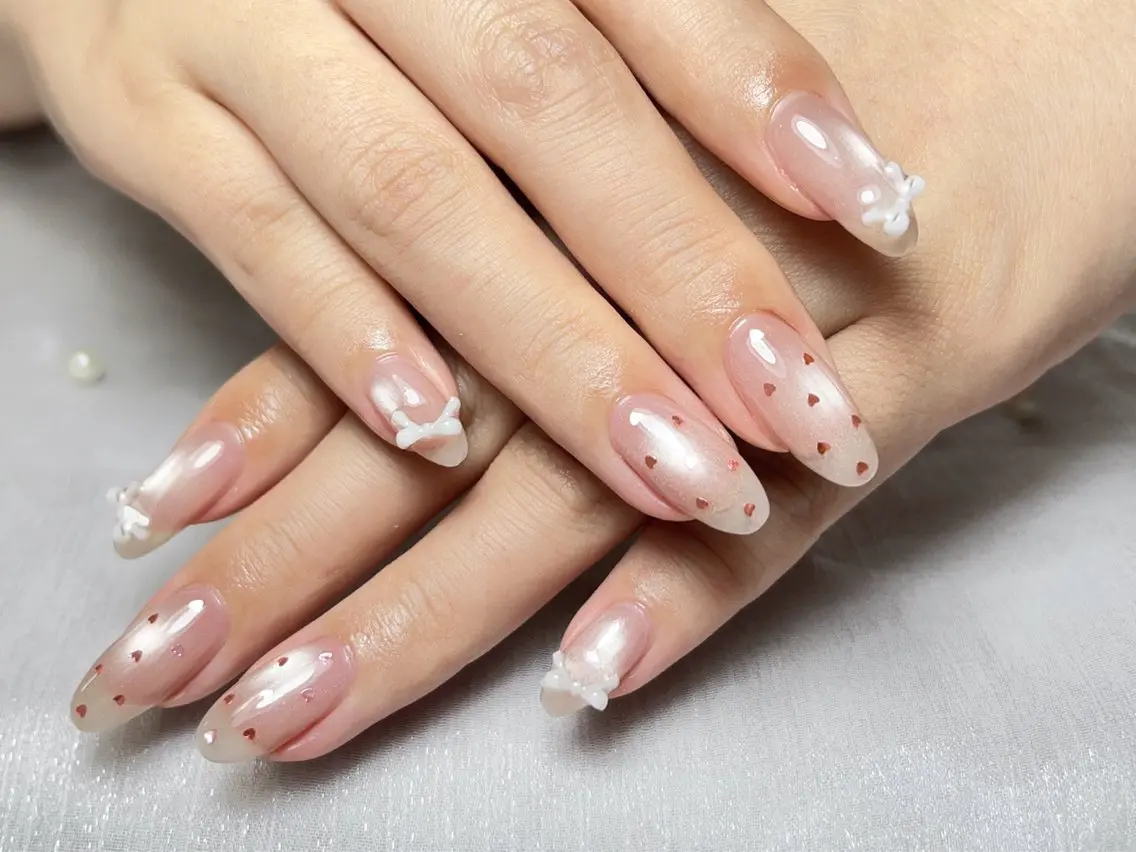 ネイル オーロラネイル チークネイル フットネイル フレンチネイル ジェルネイル ハンドネイル ハンドケア NEW NAIL💞 yuki🔥のネイルデザイン