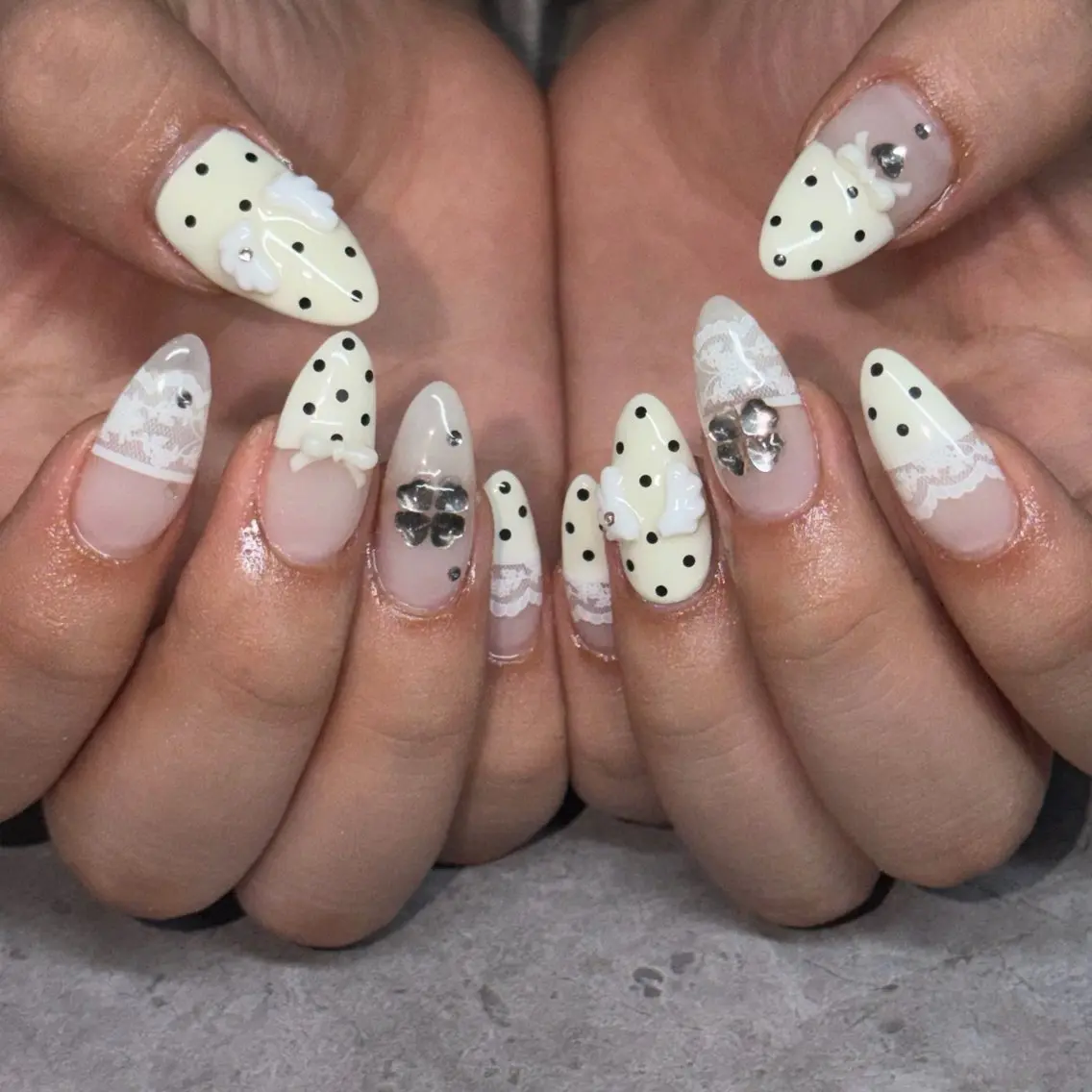 ネイル ハンドネイル IROHA NAIL Kurumi🪽🫧のネイルデザイン