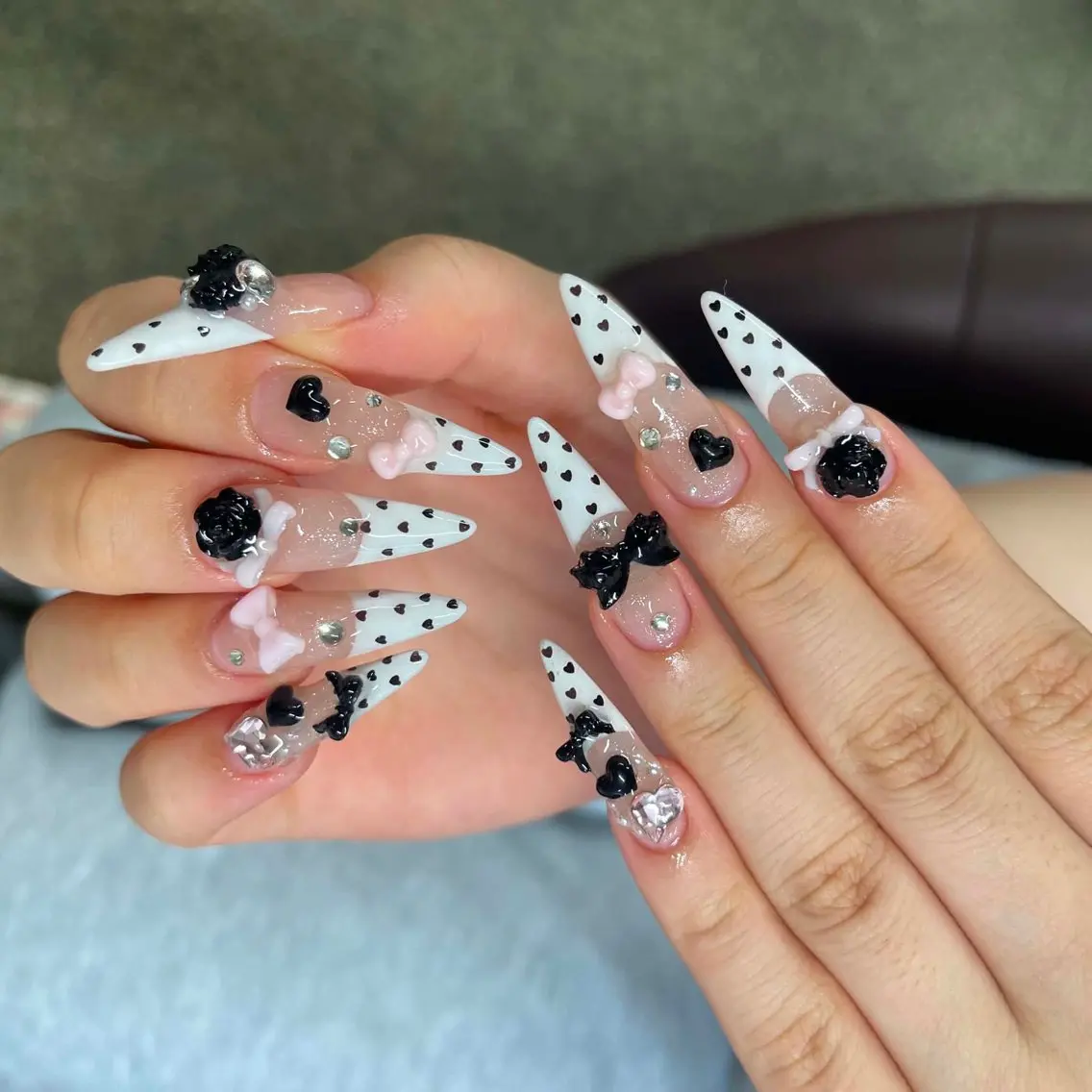 ネイル ハンドネイル NiJi Nailsのネイルデザイン