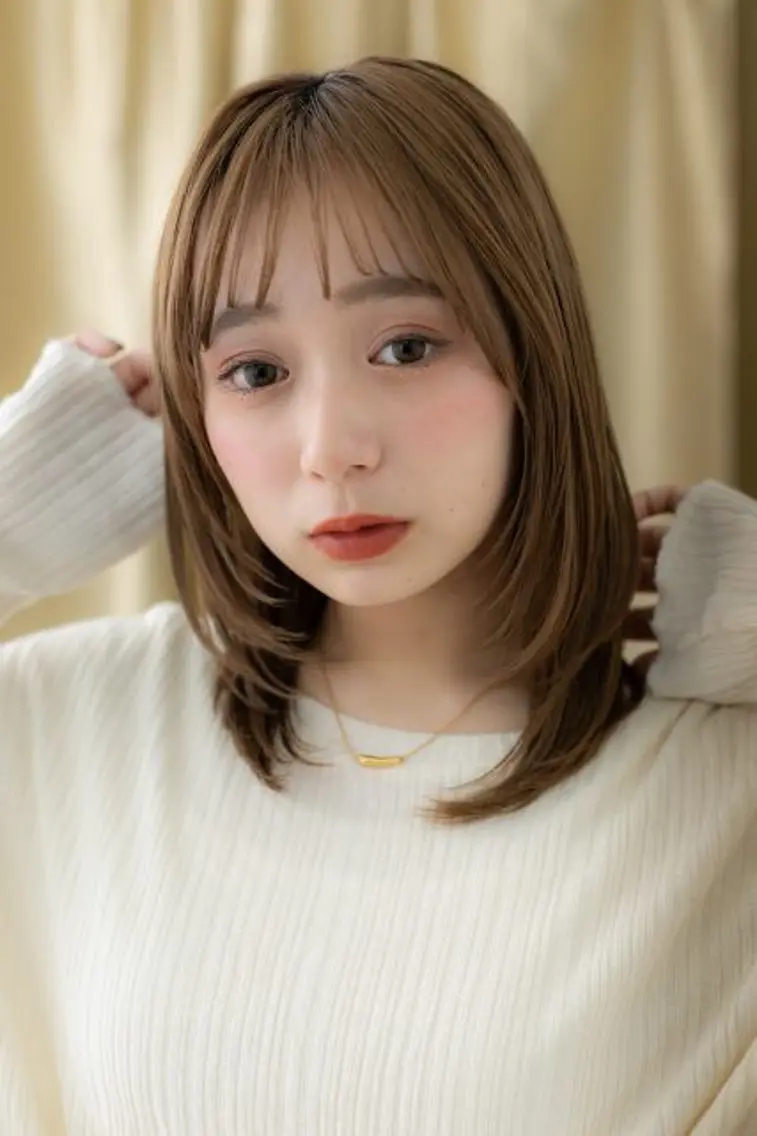セミロング カラー ヘアアレンジ 似合わせスタイル🫧 木村夏暢のヘアスタイル