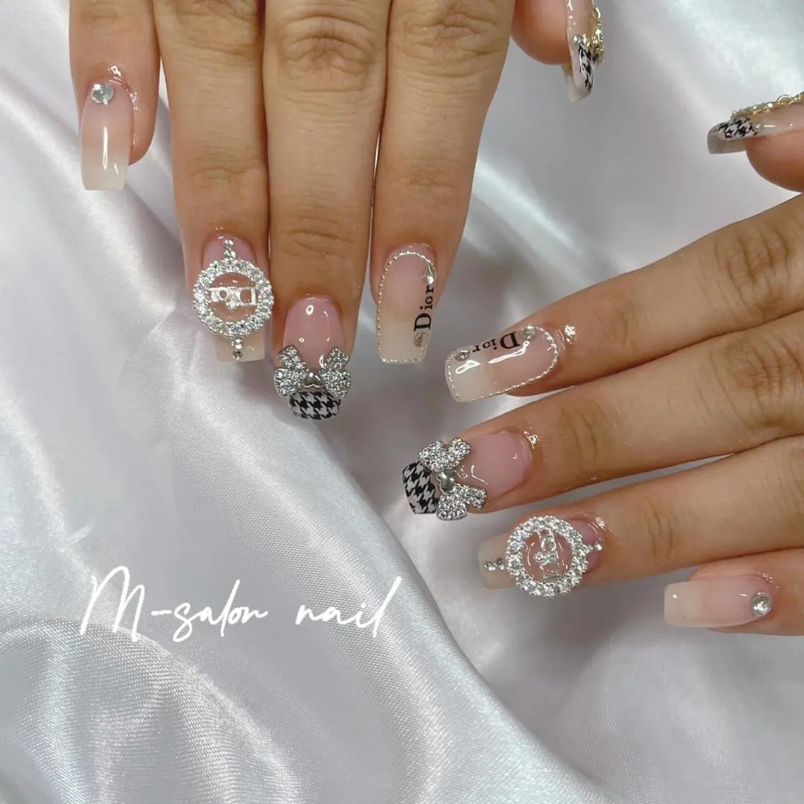 ネイル ハンドネイル 韓国/網紅/パーツ M-salonのネイルデザイン