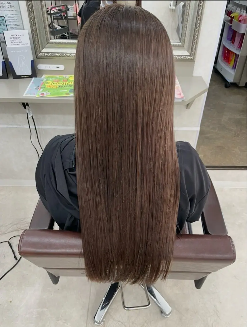 カラー &TIGRE光の森 おうらのヘアスタイル