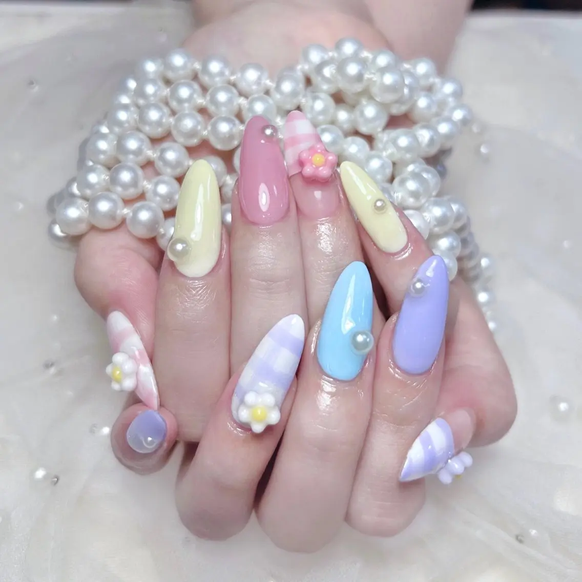 ネイル ハンドネイル 🎀M nails✨ ビューティーのネイルデザイン