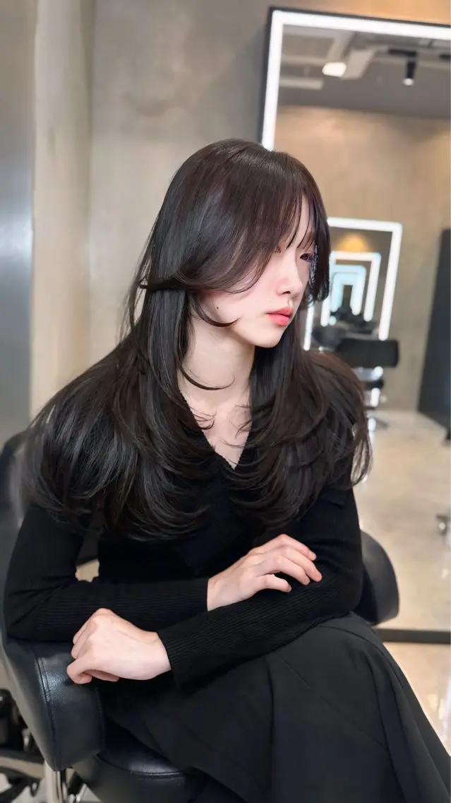 セミロング 色気ヘア💄 TAKAHIROのヘアスタイル