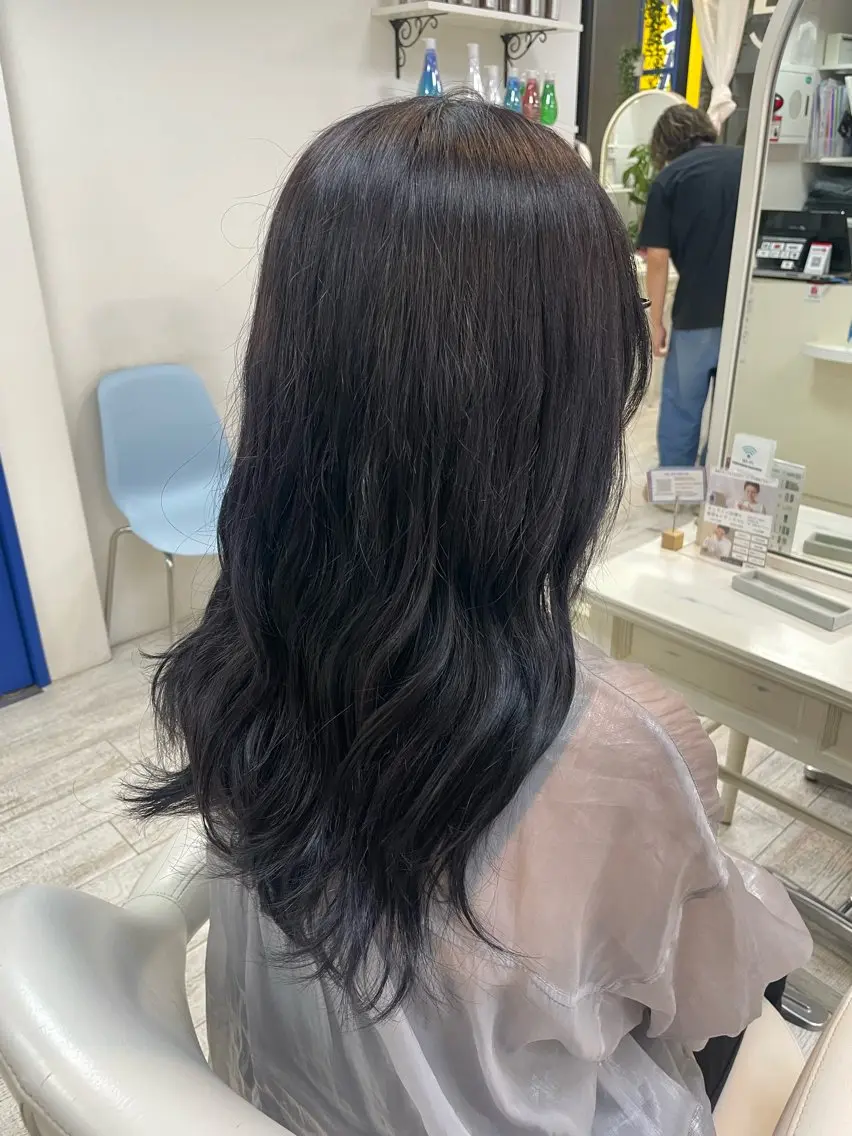 ロング カット ヘアカラー トリートメント 新籾 尚哉のヘアスタイル