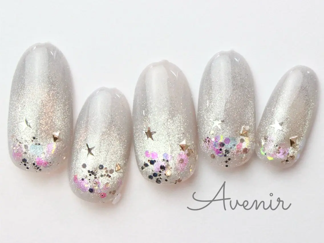 ネイル ハンドネイル Avenir 表参道 nail&eye予約のネイルデザイン
