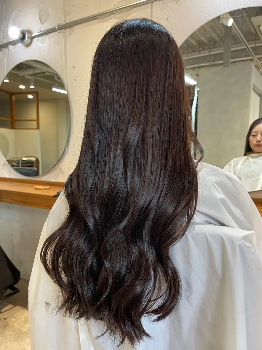 ロング カット トリートメント EIGHT 濱田響のヘアスタイル
