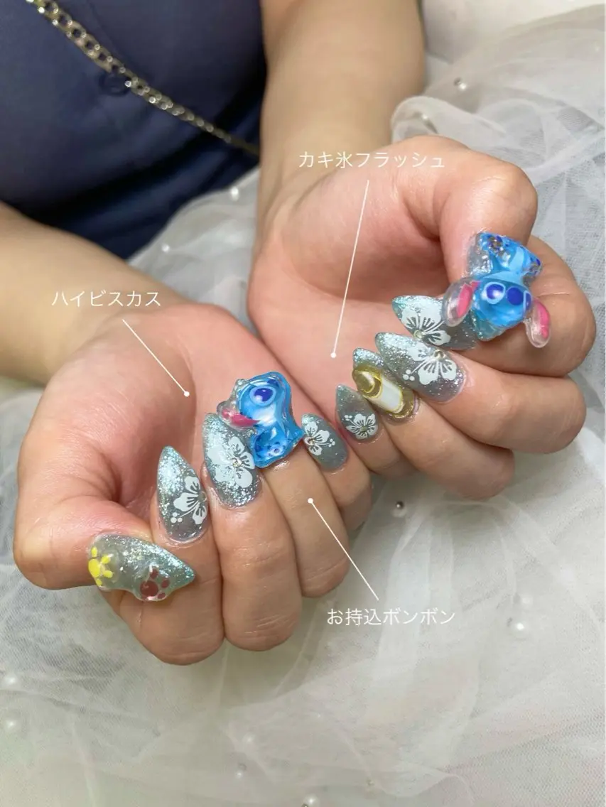 ネイル ハンドネイル フットネイル パーツたくさん🍓 SUMIのネイルデザイン