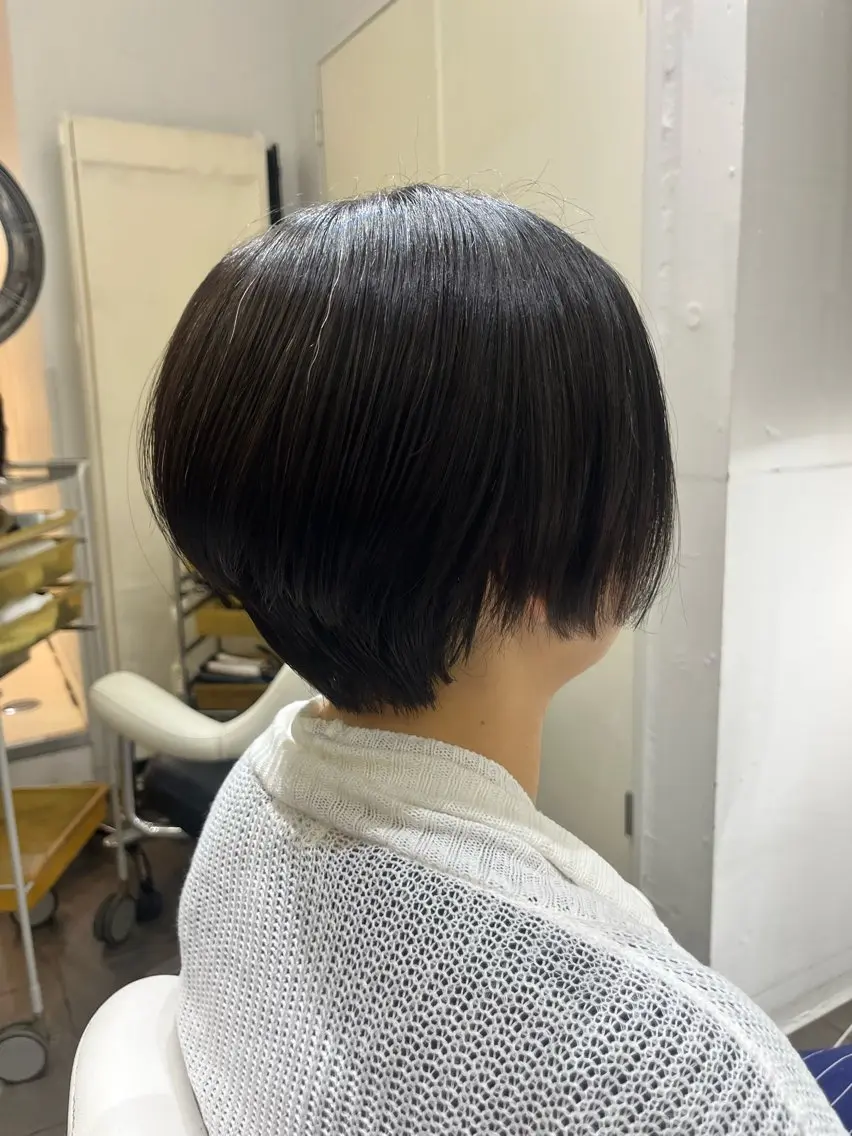 ショート カラー 透明感カラーボブ レイヤーツムギ♡のヘアスタイル