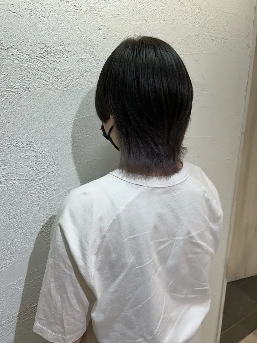 ショート カラー シルバー くびれヘア ウルフカット カット ヘアカラー トリートメント ウルフカット 🐹朝日🐹のヘアスタイル