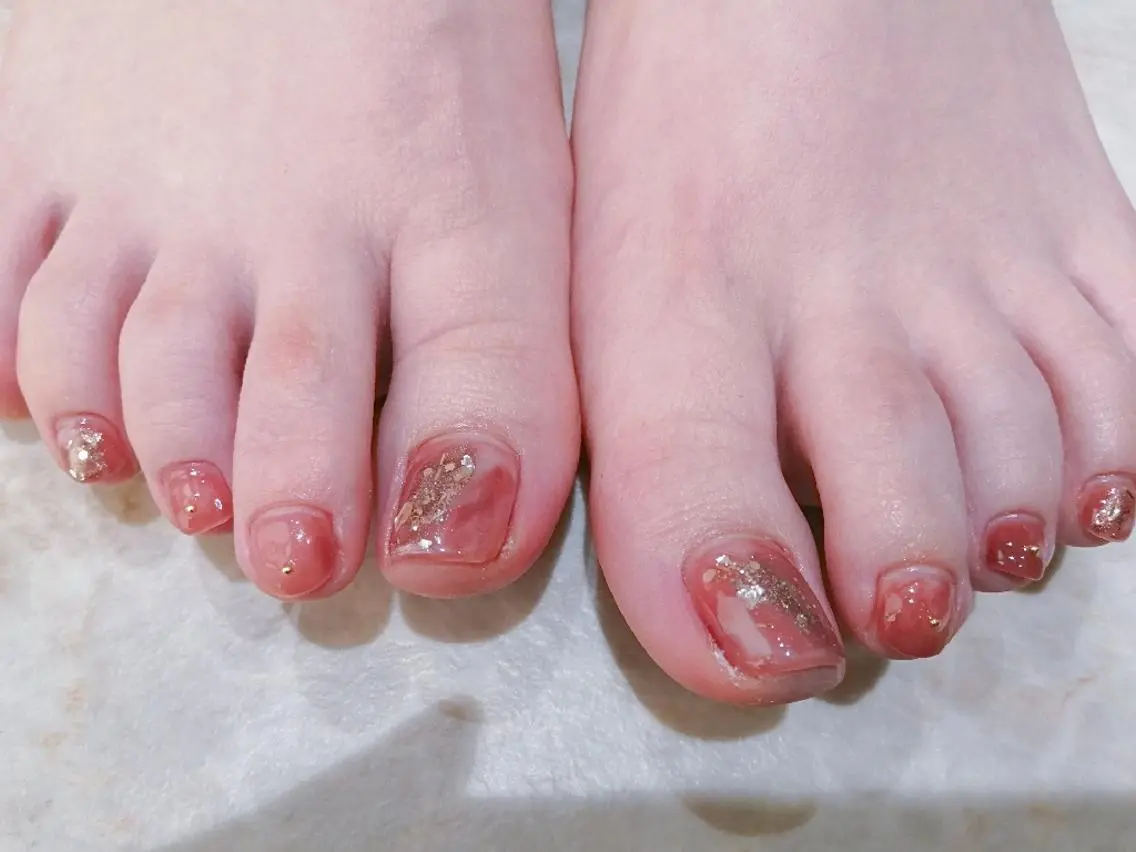 ネイル ニュアンスネイル いとう えみりのネイルデザイン