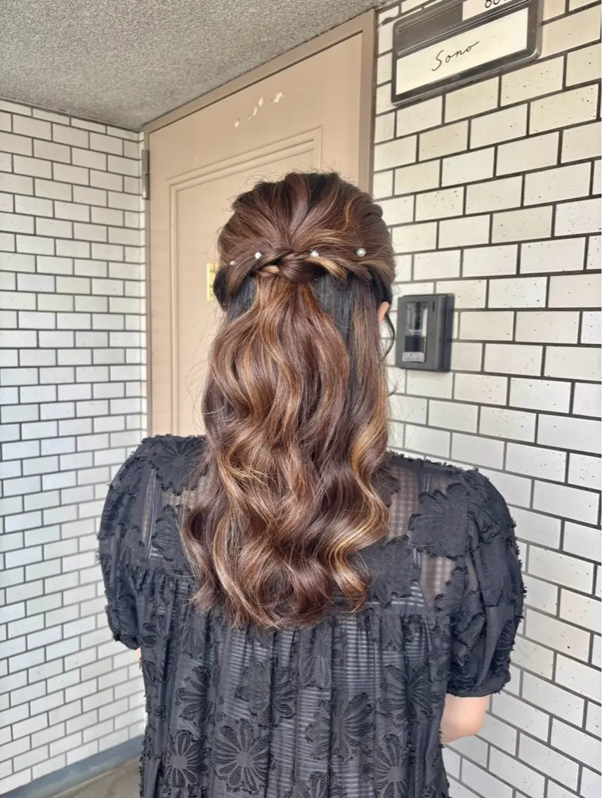 ヘアアレンジ ハーフアップ 🌺ヘアメイク SYOKA🌺のヘアスタイル
