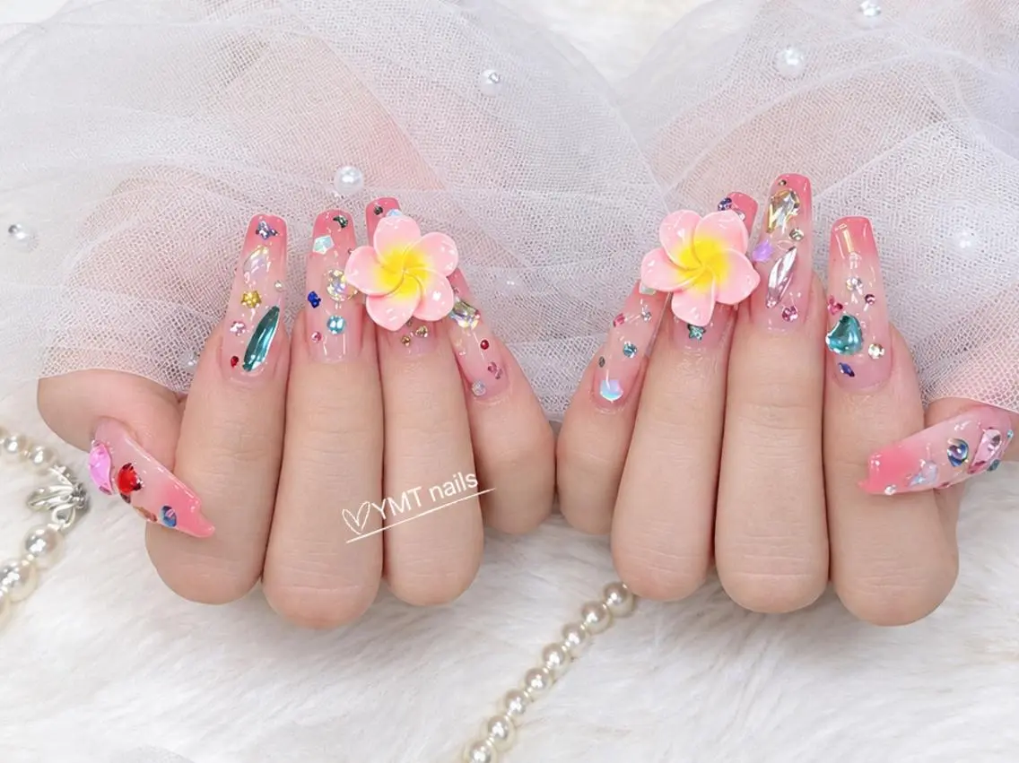 ネイル ハンドネイル mochi nailsのネイルデザイン