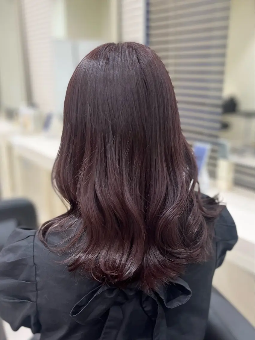 セミロング ヘアカラー 🎀淡めモテカラー WAKANA🎀のヘアスタイル