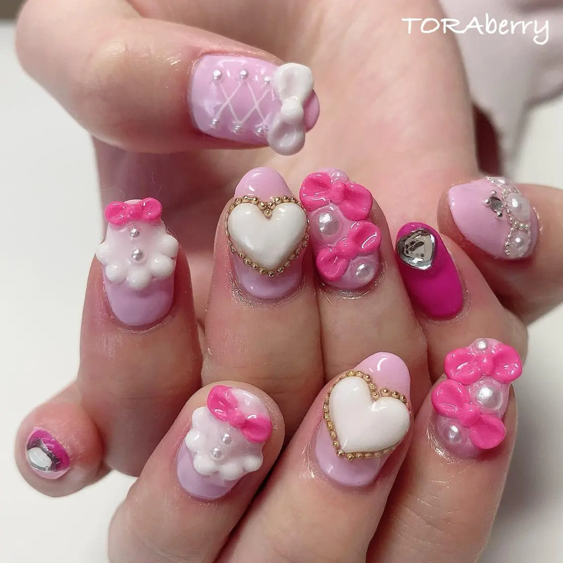 ネイル ハンドネイル ネイリスト なつみのネイルデザイン