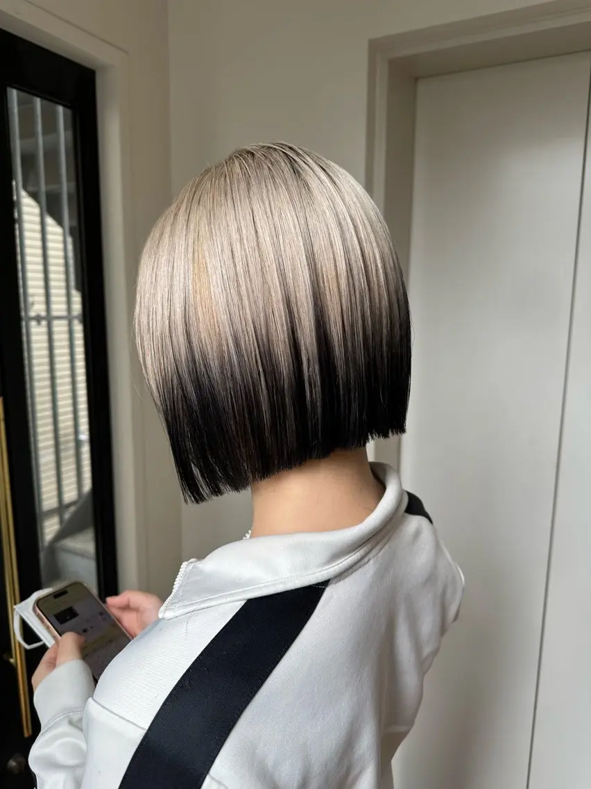 セミロング ヤスマルユイカ 髪質改善/透明カラーのヘアスタイル