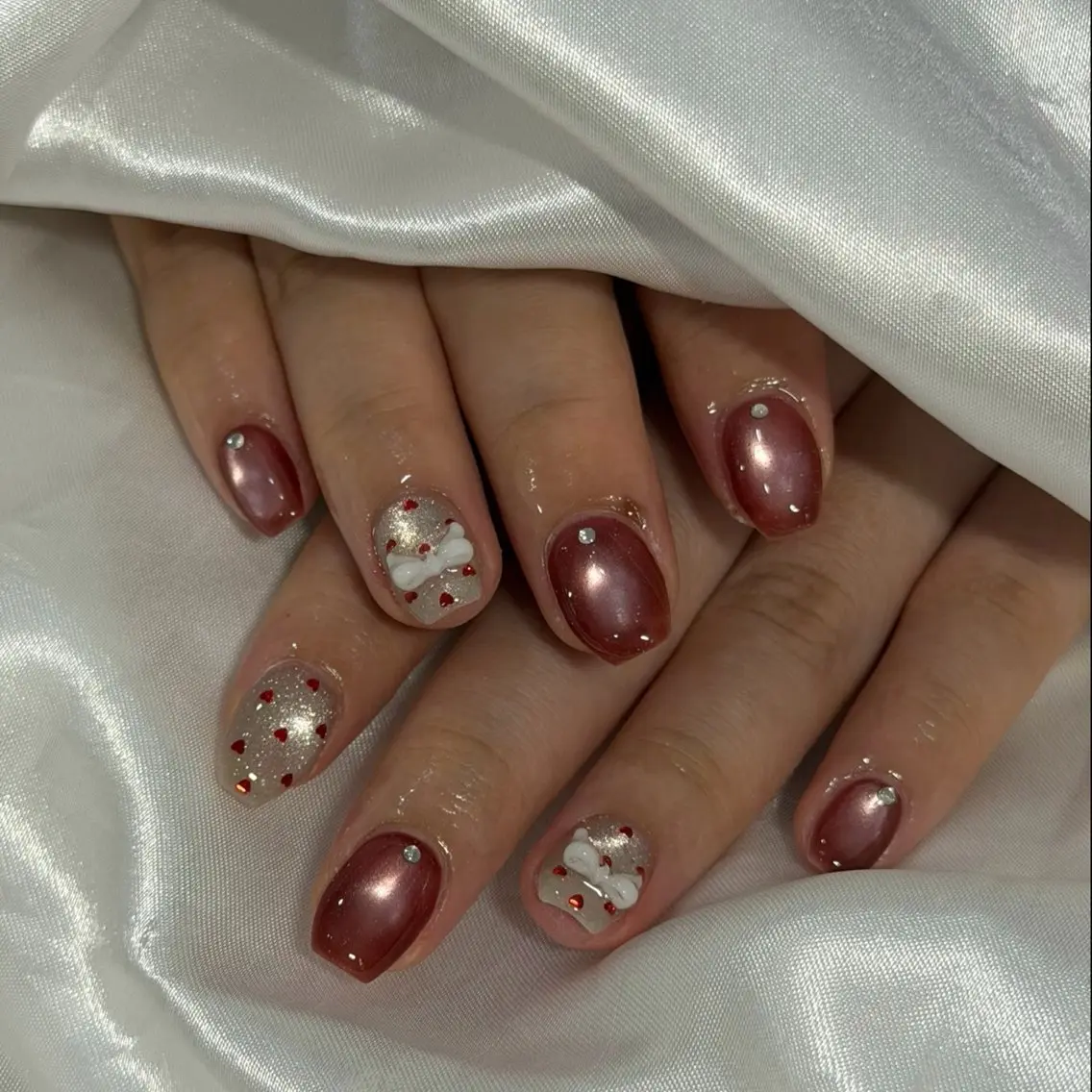 ネイル ハンドネイル LAVISH sakiのネイルデザイン